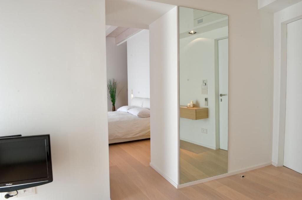 Moma Suites Private Beach Molfetta Habitación foto